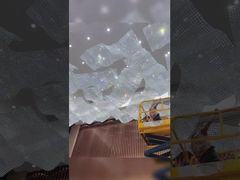 Duża, ogromna, dostosowana lampa wisząca 9500 lm Prefabrykowana willa Luksusowe wiszące lampy sufitowe