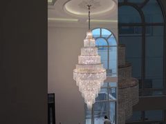 Luksusowy salon na dużej wysokości Kreatywny żyrandol Hotel Dekoracja domu Villa dupleks
