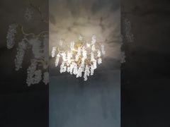 Z bliska: Kreatywny ceramiczny żyrandol z liści miłorzębu japońskiego, regulowany drut do zawieszania