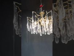 Kreatywny szklany żyrandol kwiatowy, odporny na rdzę, nowoczesny żyrandol kwiatowy