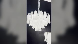 Nowoczesny kryształowy żyrandol montowany na suficie, stylowy i luksusowy do dekoracji wnętrz