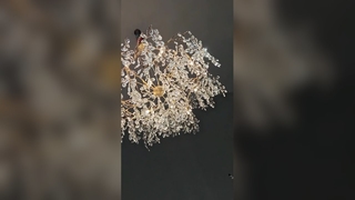 Elegancki żyrandol z białej magnolii dla luksusowych hoteli