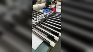 Nordycki złoty kryształowy żyrandol do luksusowych przestrzeni