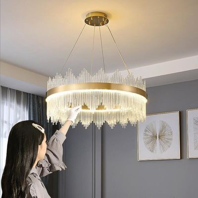 3000K do 6500K Nowoczesne luksusowe lampy sufitowe Mosiężny złoty kryształowy żyrandol z podwójnymi oprawkami