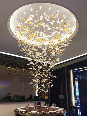 Duże żyrandolki Wysokie sufity Urządzenia stołowe Restauracje Ręcznie Murano Szklane oświetlenie w pomieszczeniach wnętrza Światło Żyrandol liścia klonowego