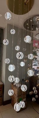 Villa Hotel Loft Schody Wisiące Światło Wzornictwo Nowoczesna Akrylowa Wrzucona Lampa Wisiowa z LED Światło