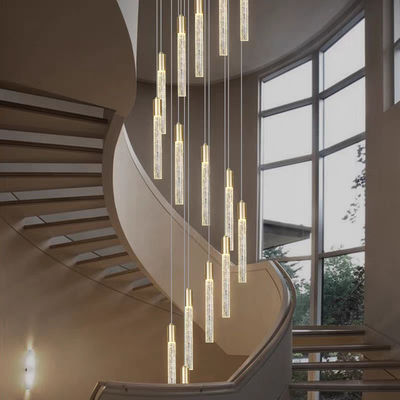 Nowoczesny luksusowy wnętrze hotelowe lampy wieńcowe ze schodami złoty / czarny design kryształowy