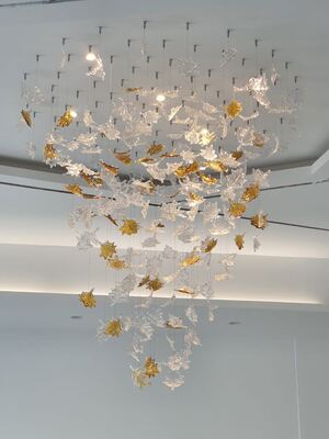 Klasyczny luksus Hot Sale Duży poddasz Vintage Dekoracja domów i ślubów Czarny kolor Kryształowe żyrandolki Hot Selling Luxury